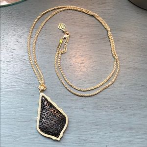 Kendra Scott Aiden necklace